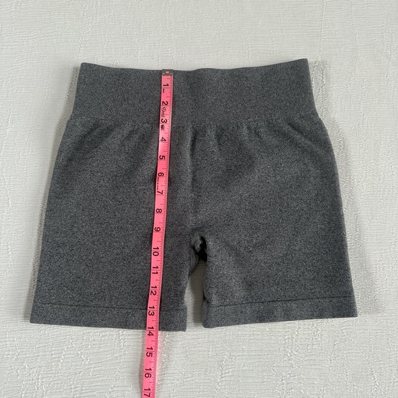 🍑Gray Bike Shorts with tummy control high Waistband Booty enhancing 🍑 - Picture 5 of 5